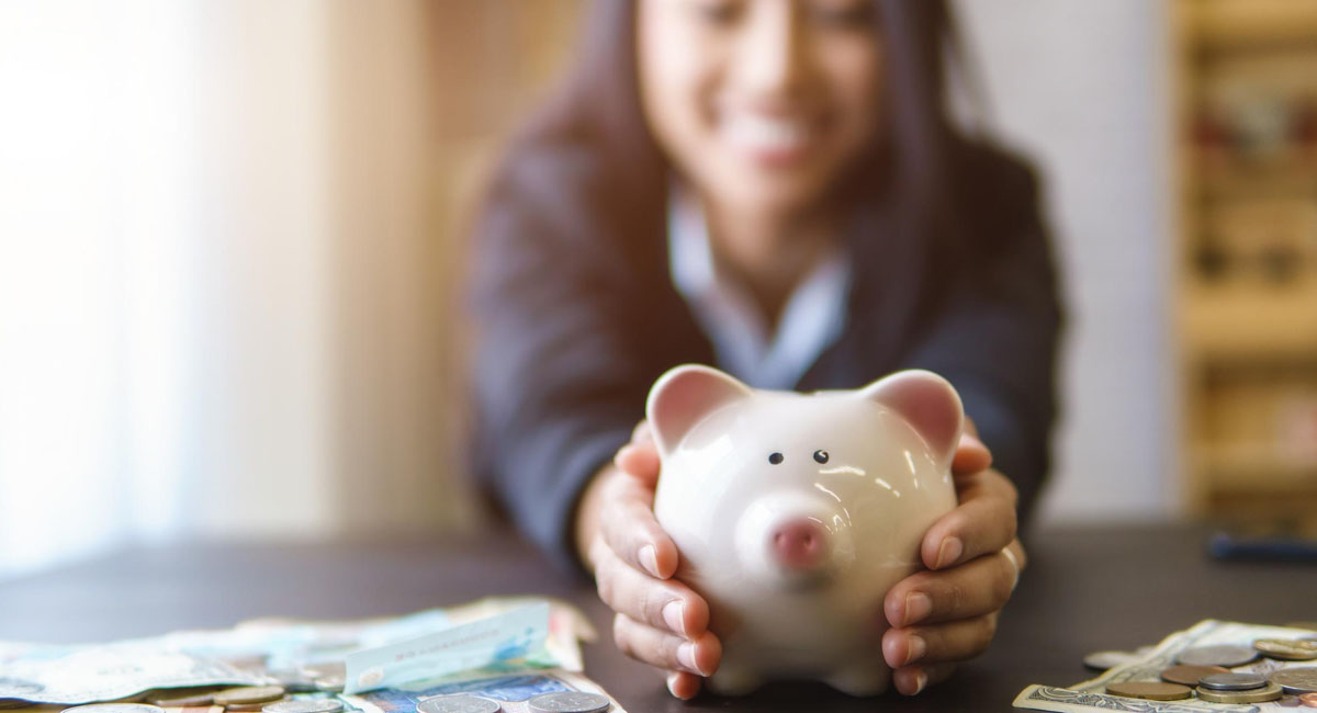 how-to-save-money-by-cutting-down-on-expensive-habits