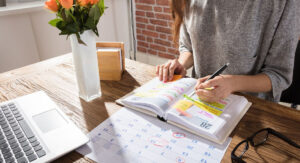 takes-steps-to-improve-your-finances-before-the-new-year