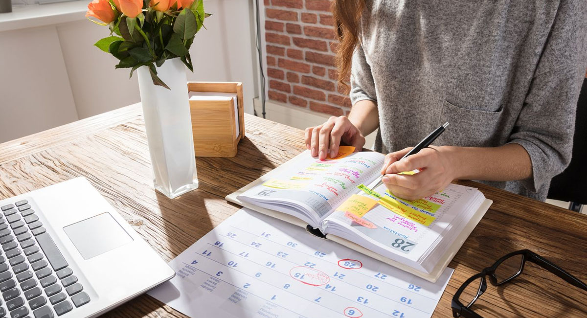 takes-steps-to-improve-your-finances-before-the-new-year